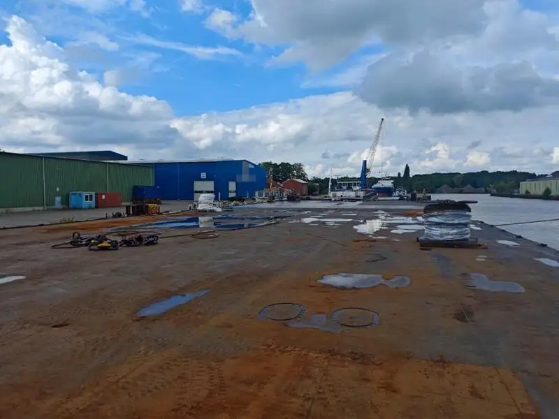 шлеп за продан