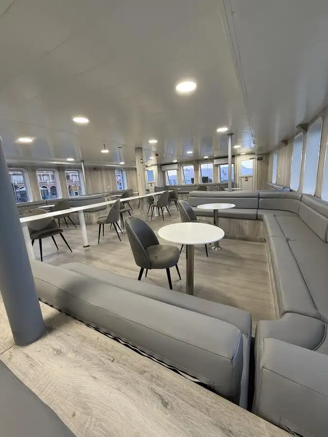 Кораб на RoPax за продан