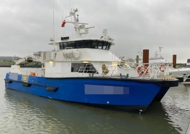 кораб за вятърен парк за продан