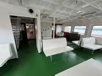 Моторен кораб за продан