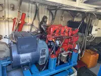 Работни лодки за продан