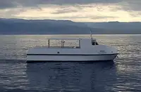 Моторен кораб за продан