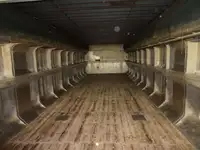 Насипен превозвач за продан