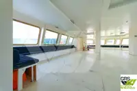 Моторен кораб за продан