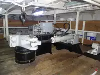 Изследователски кораб за продан