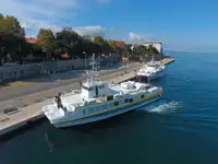 Катамаран за продан