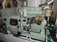 Насипен превозвач за продан