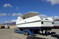 Моторен кораб за продан