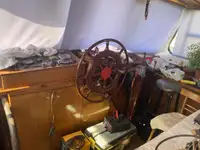 Работни лодки за продан