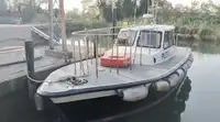Пилотска лодка за продан
