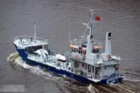 Работни лодки за продан