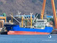 Хладилен кораб за продан