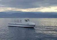 Моторен кораб за продан