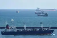 Хладилен кораб за продан