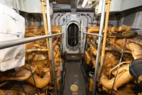 Спасителен кораб за продан