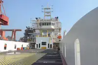 Кораб за доставки за продан