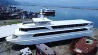 Моторен кораб за продан