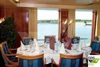 Круизен кораб за продан