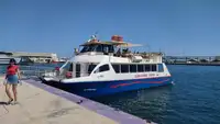 Моторен кораб за продан